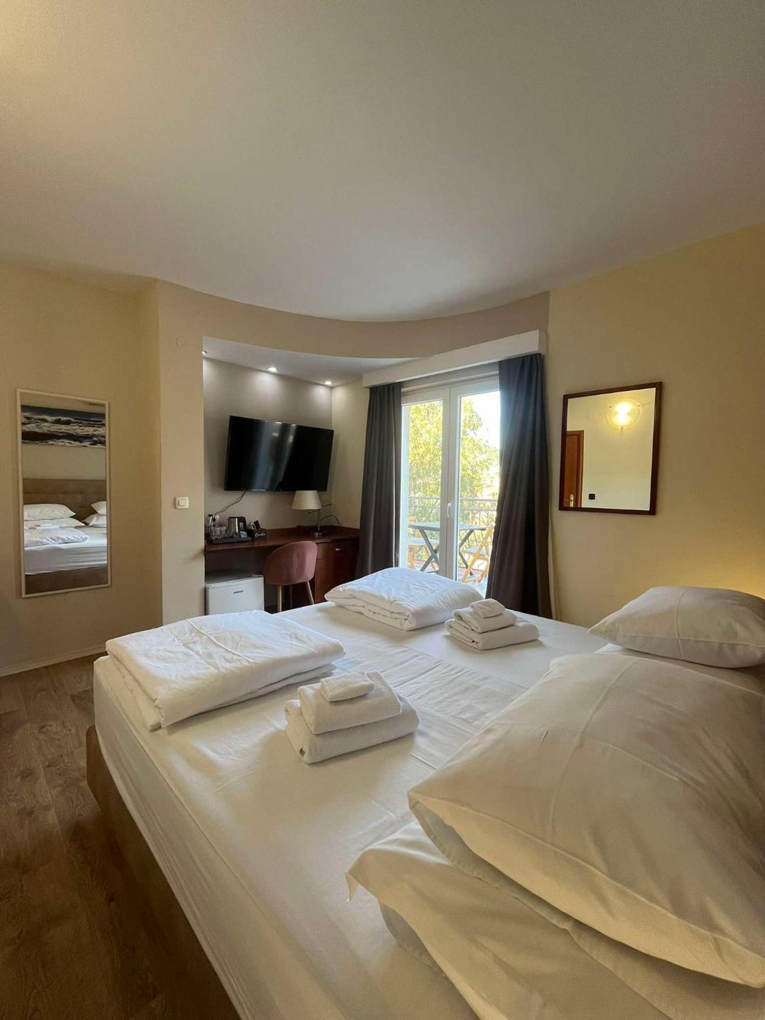 Dela Bed & Breakfast Hvar Town Dış mekan fotoğraf